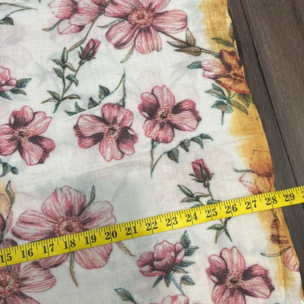 Janavi‎ wool silk Floral Print Scarf - Pink and White